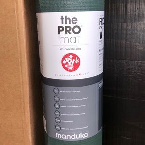 BRAND NEW - MANDUKA THE PRO MAT - 85” x 26”